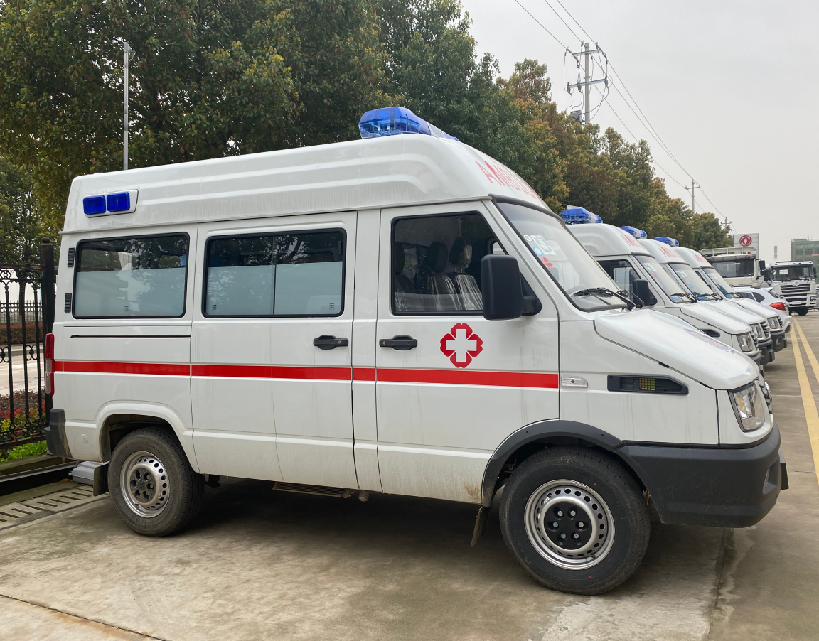 依維柯得意運(yùn)輸型救護(hù)車